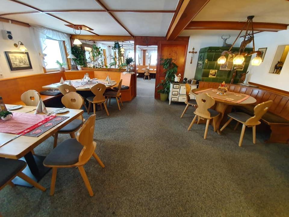 Gasthaus Zum Hirschen فورتفاغن المظهر الخارجي الصورة